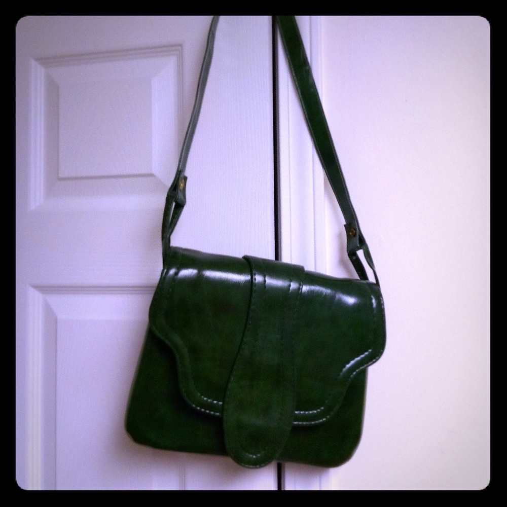 Brand new emerald green purse